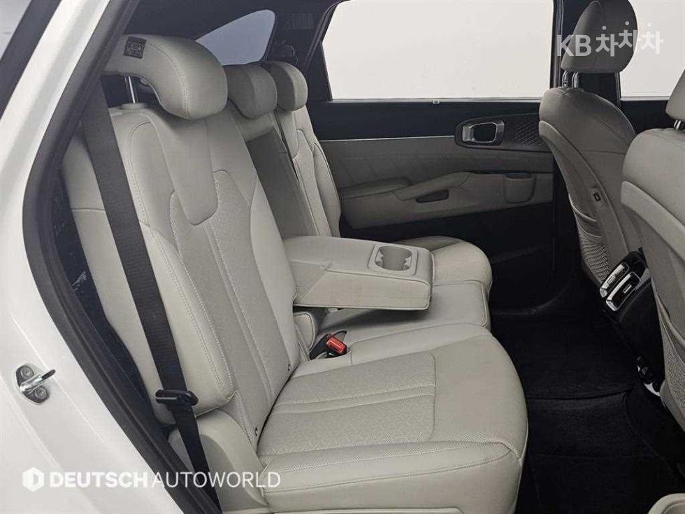 2022 - kia sorento