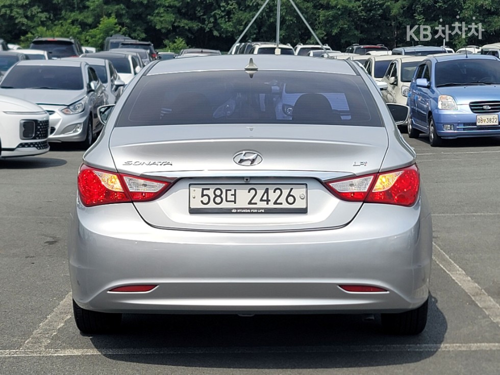 Hyundai Sonata — miniaturë 4