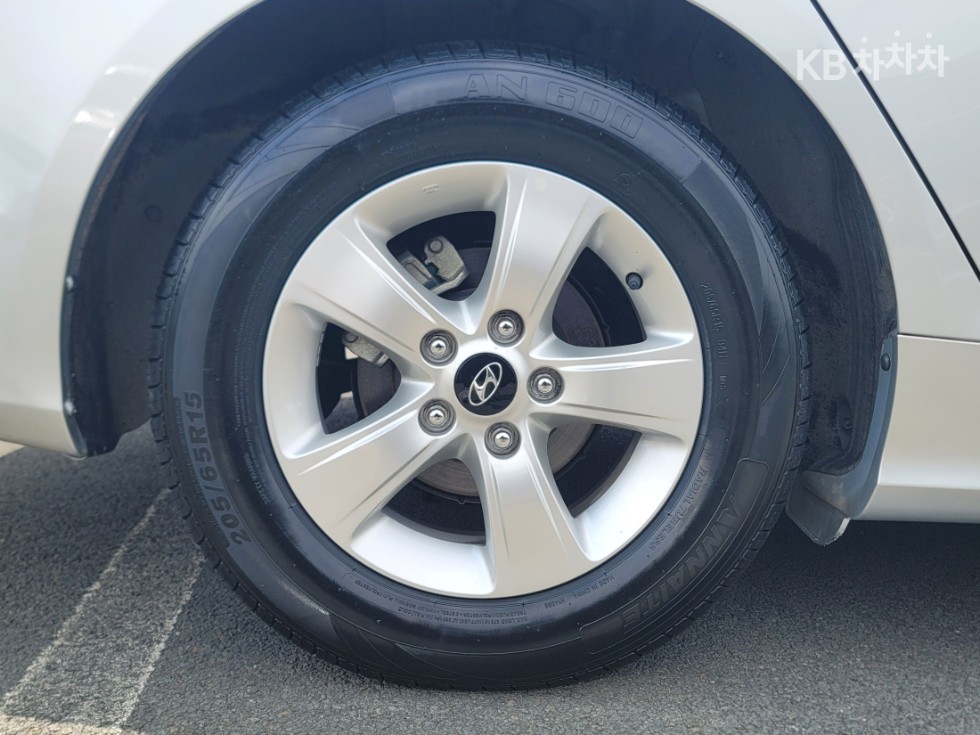 Hyundai Sonata — miniaturë 11