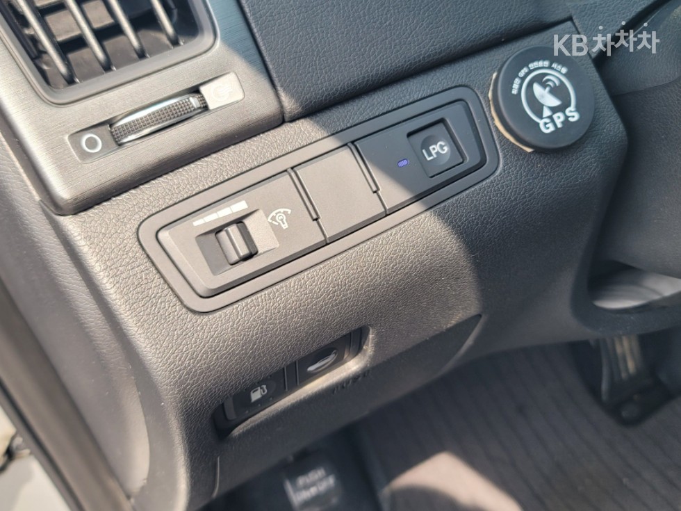 Hyundai Sonata — miniaturë 14