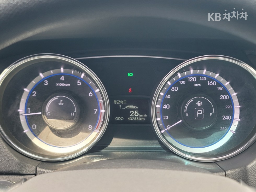 Hyundai Sonata — miniaturë 25