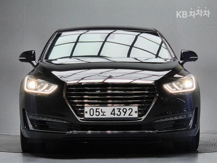 Genesis EQ900 3.8 GDI AWD Prestige