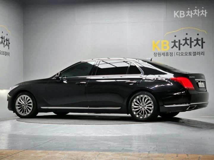 Genesis EQ900 3.8 GDI AWD Prestige 4
