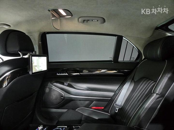 Genesis EQ900 3.8 GDI AWD Prestige 10