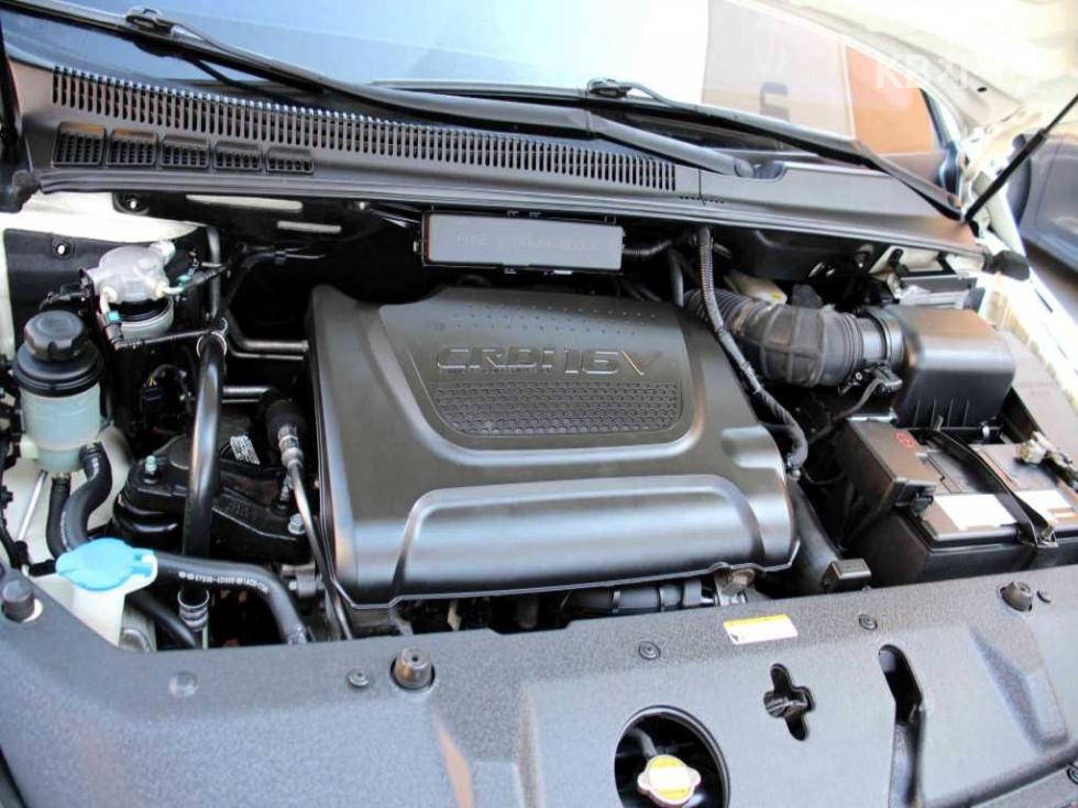 2011 - kia carnival