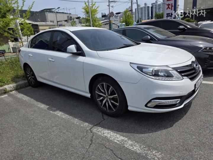 Renault SM5 Nova LE Base Type 7