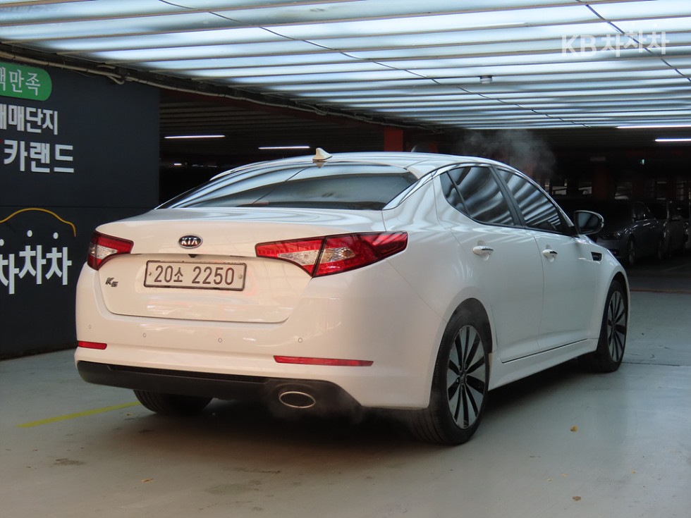 2011 - kia k5