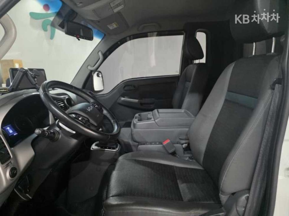 2022 - kia bongo iii