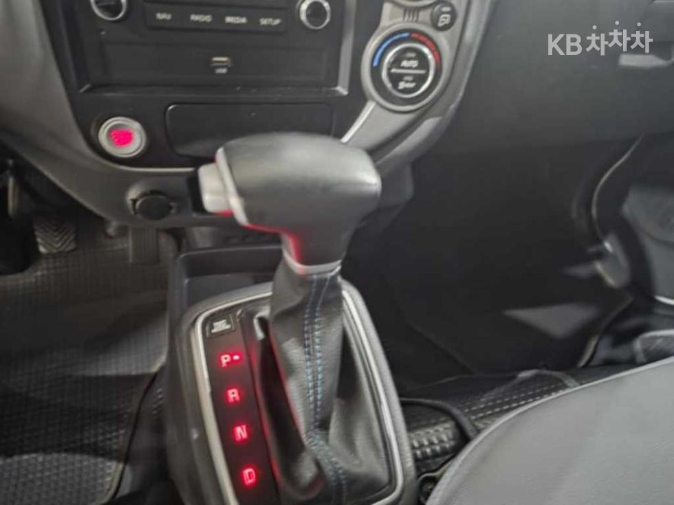 2022 - kia bongo iii
