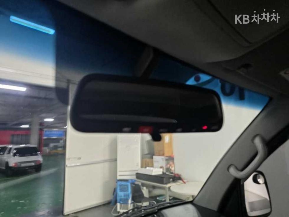 2022 - kia bongo iii