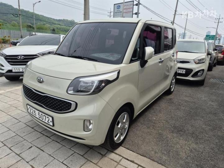 Kia Ray 1.0 Gasoline Luxury 4