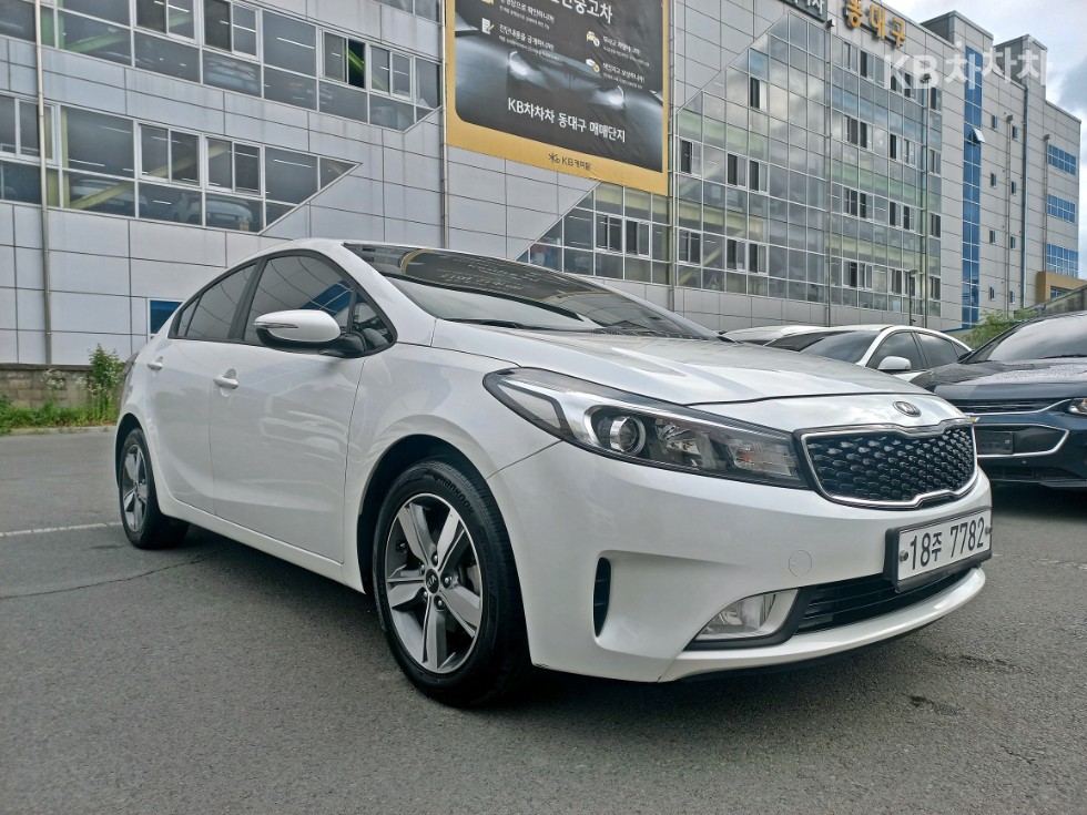 2018 - kia k3
