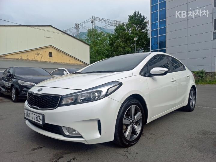 Kia K3 1.6 Gasoline Trendy Base Type