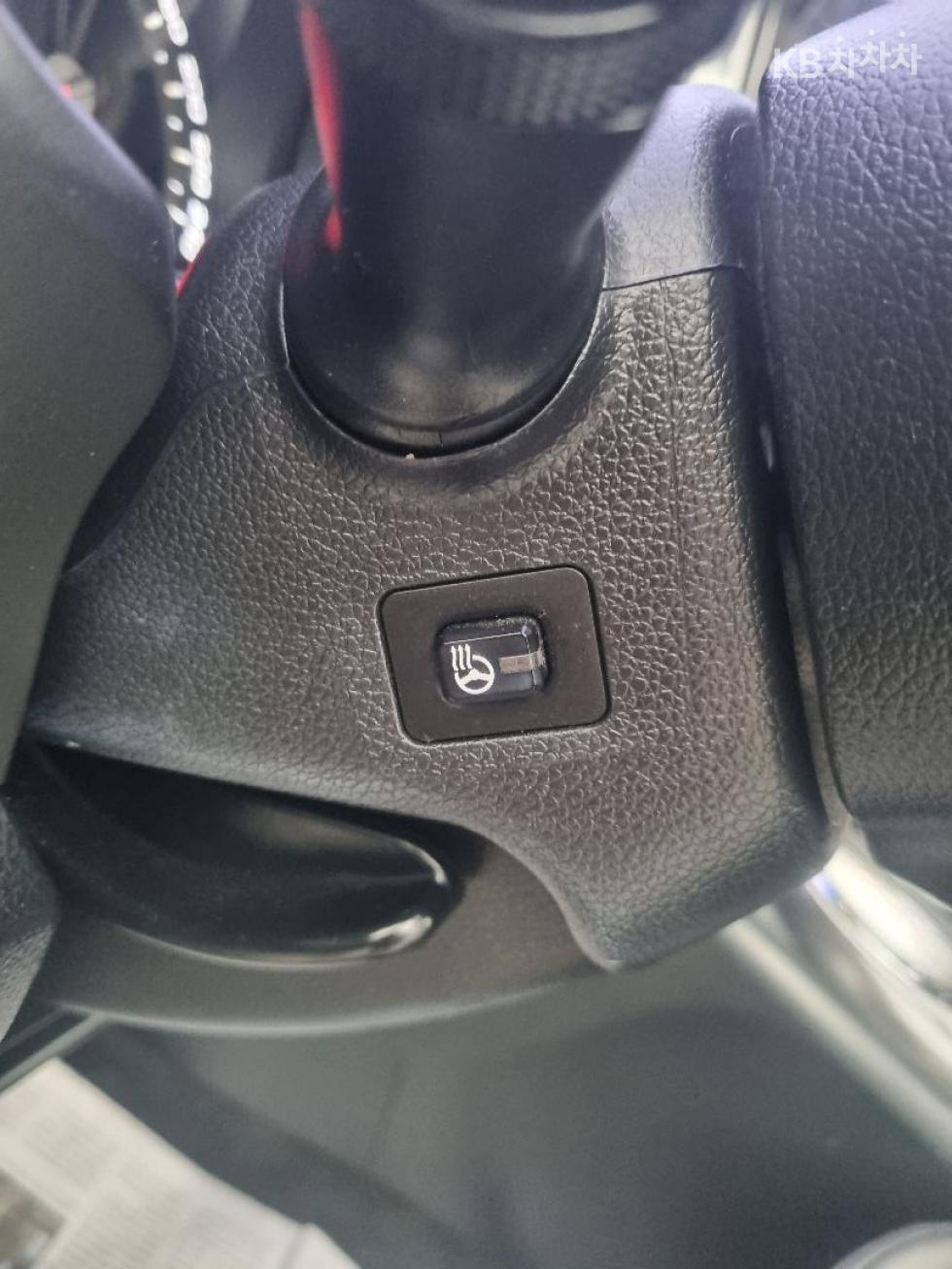 2012 - kia sportage