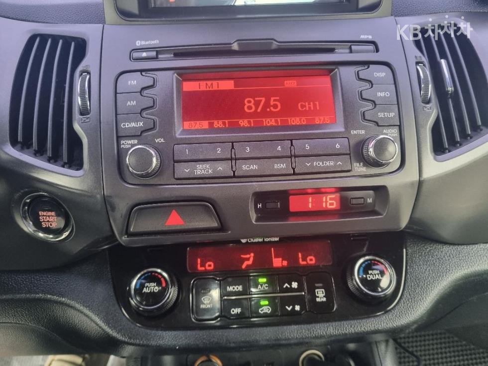 2012 - kia sportage