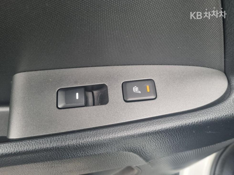 2012 - kia sportage