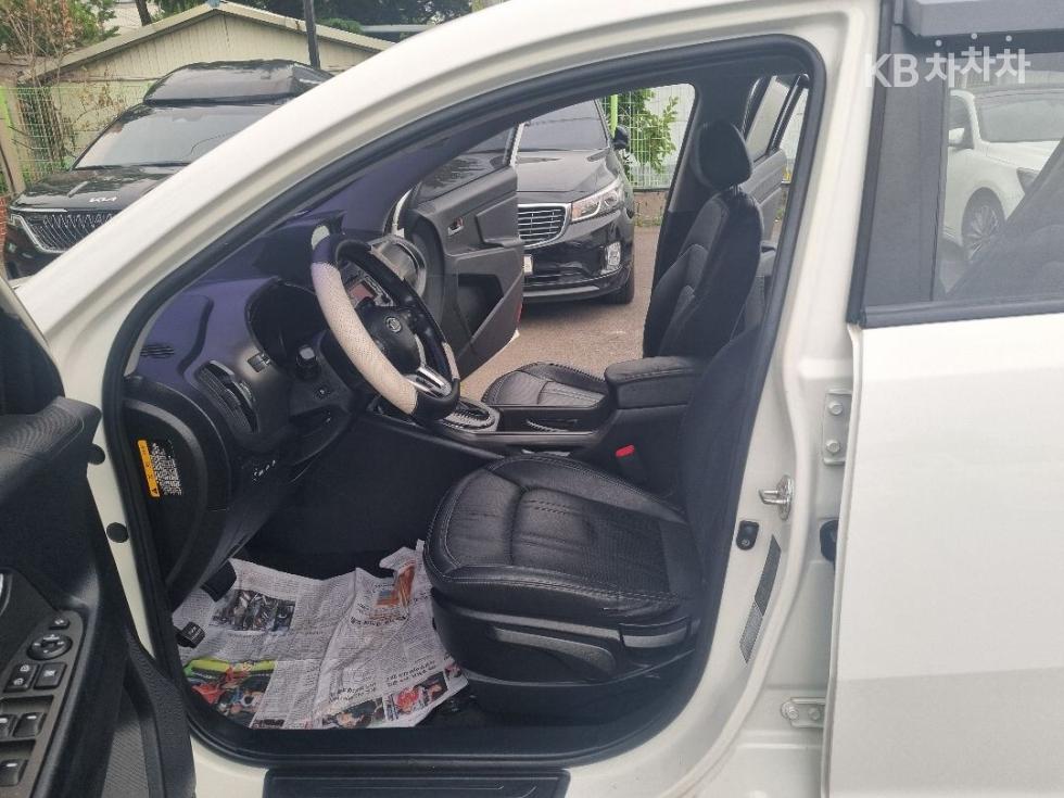 2012 - kia sportage
