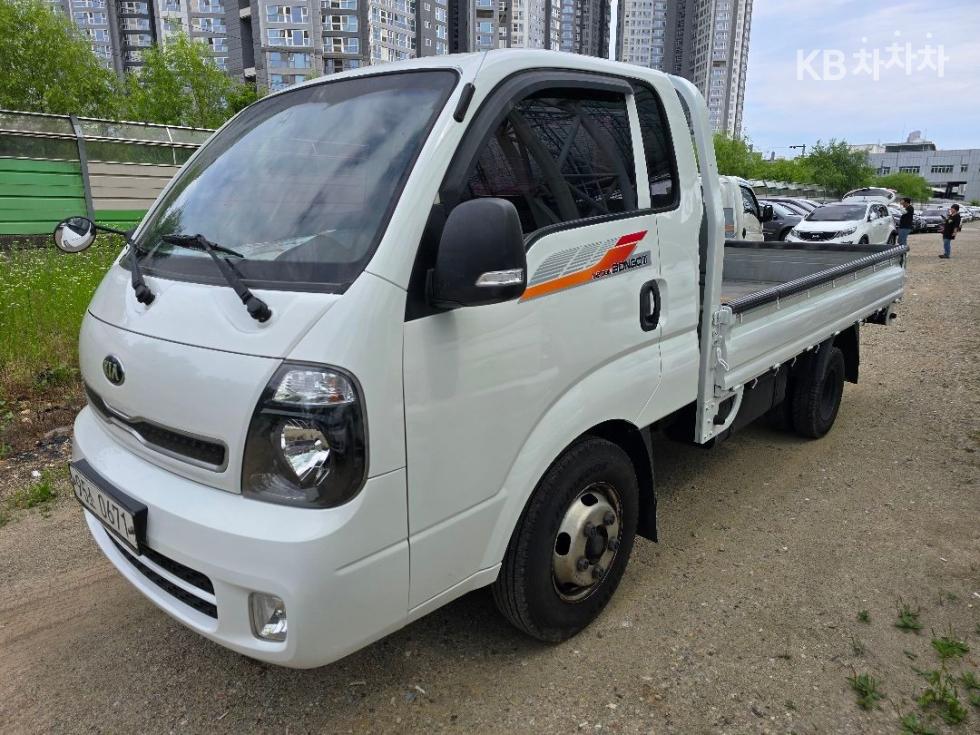 2019 - kia bongo iii