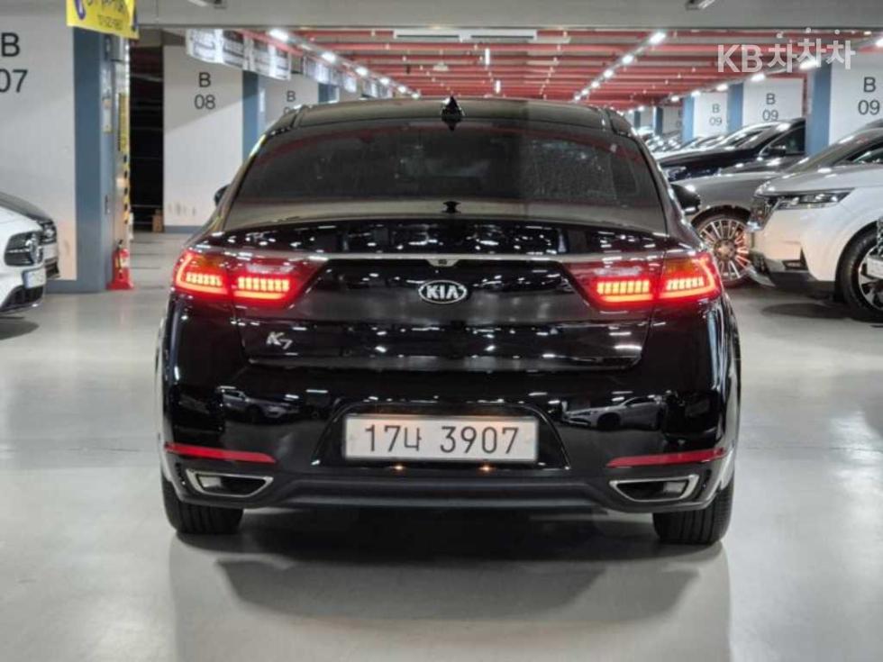 2016 - kia k7