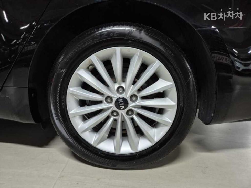 2016 - kia k7