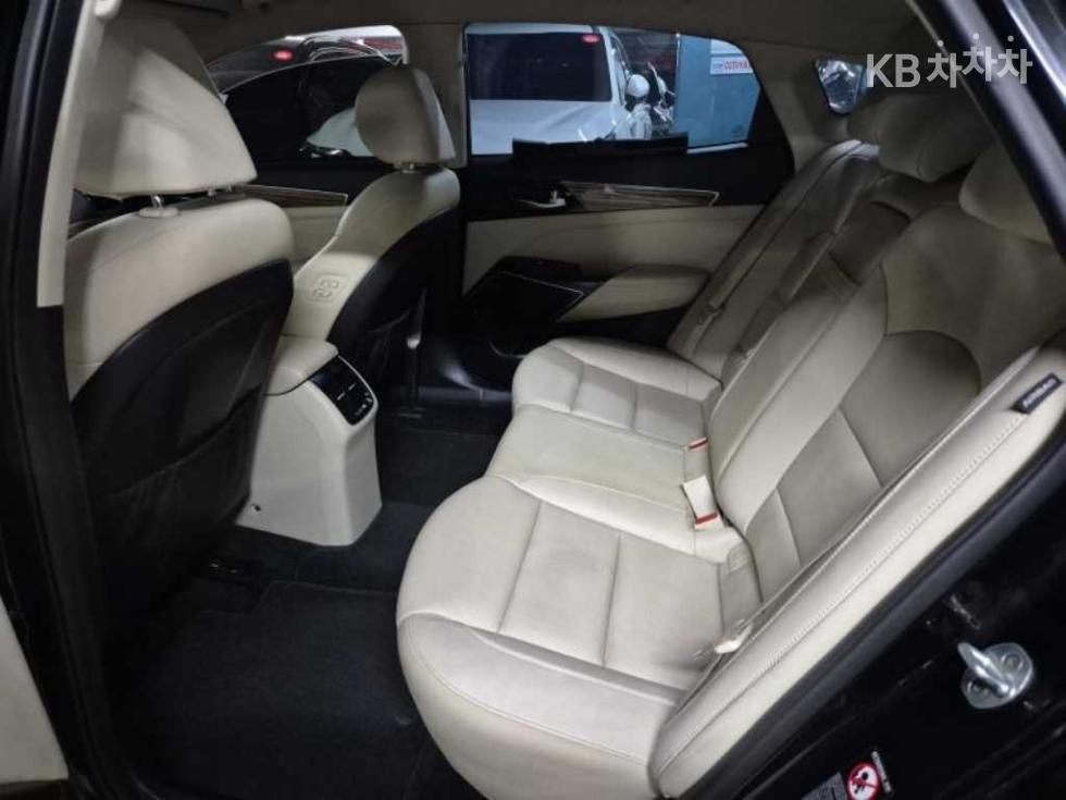 2016 - kia k7