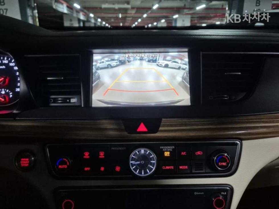 2016 - kia k7