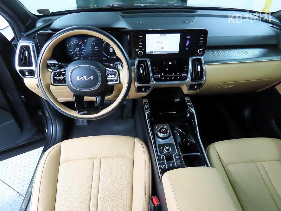 2023 - kia sorento