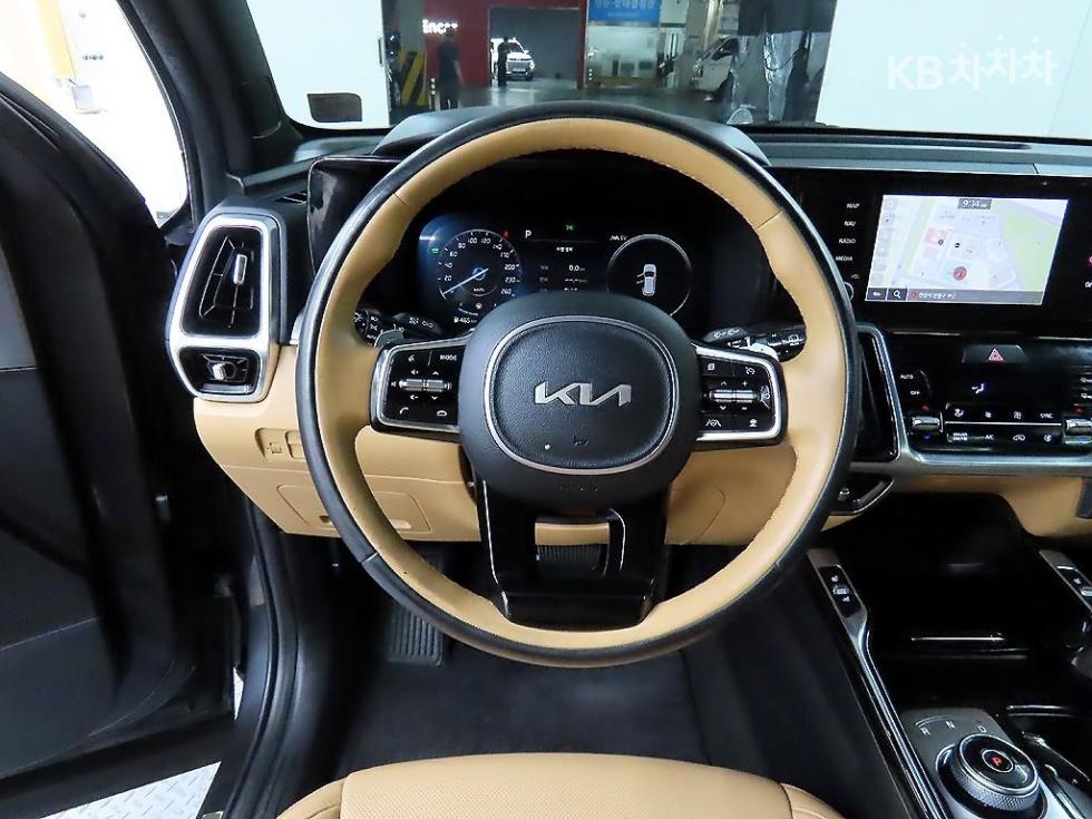 2023 - kia sorento