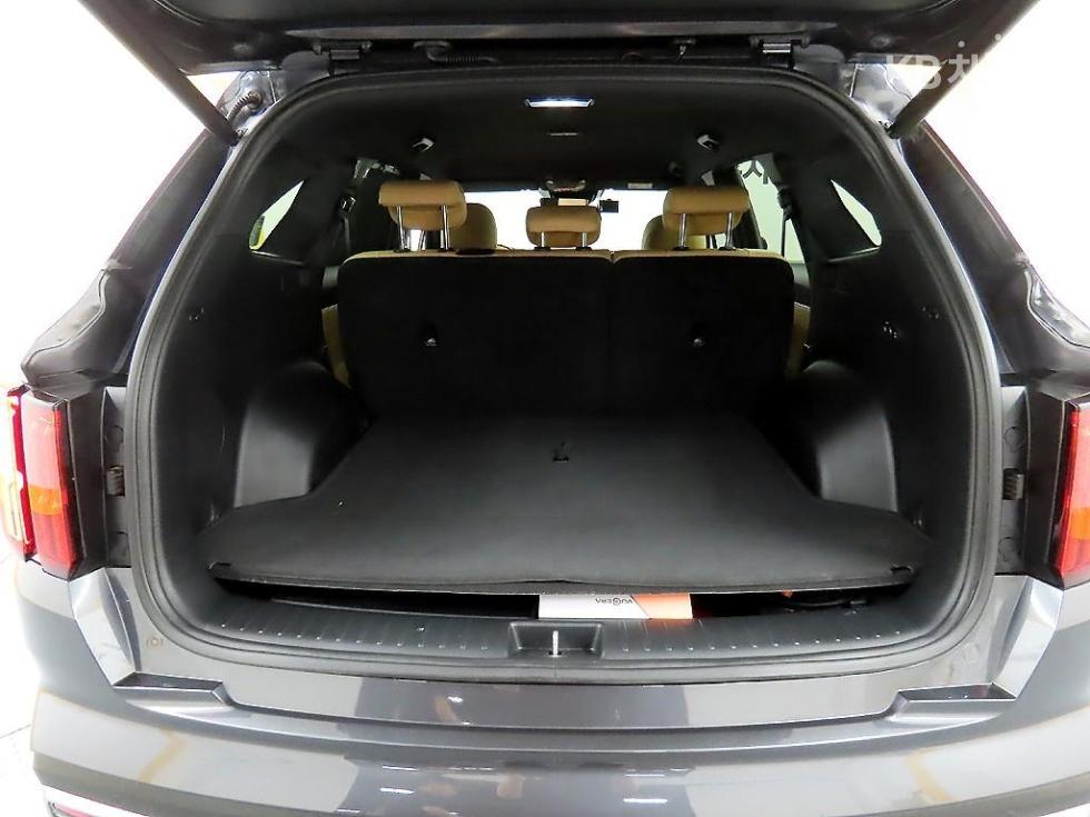 2023 - kia sorento