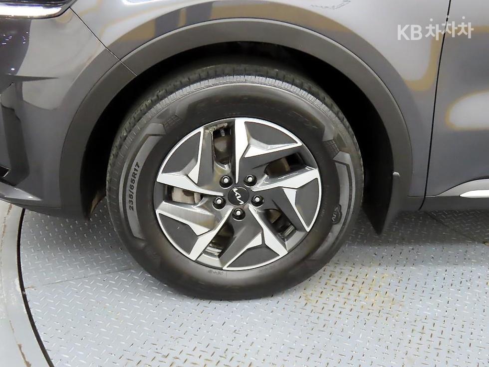 2023 - kia sorento