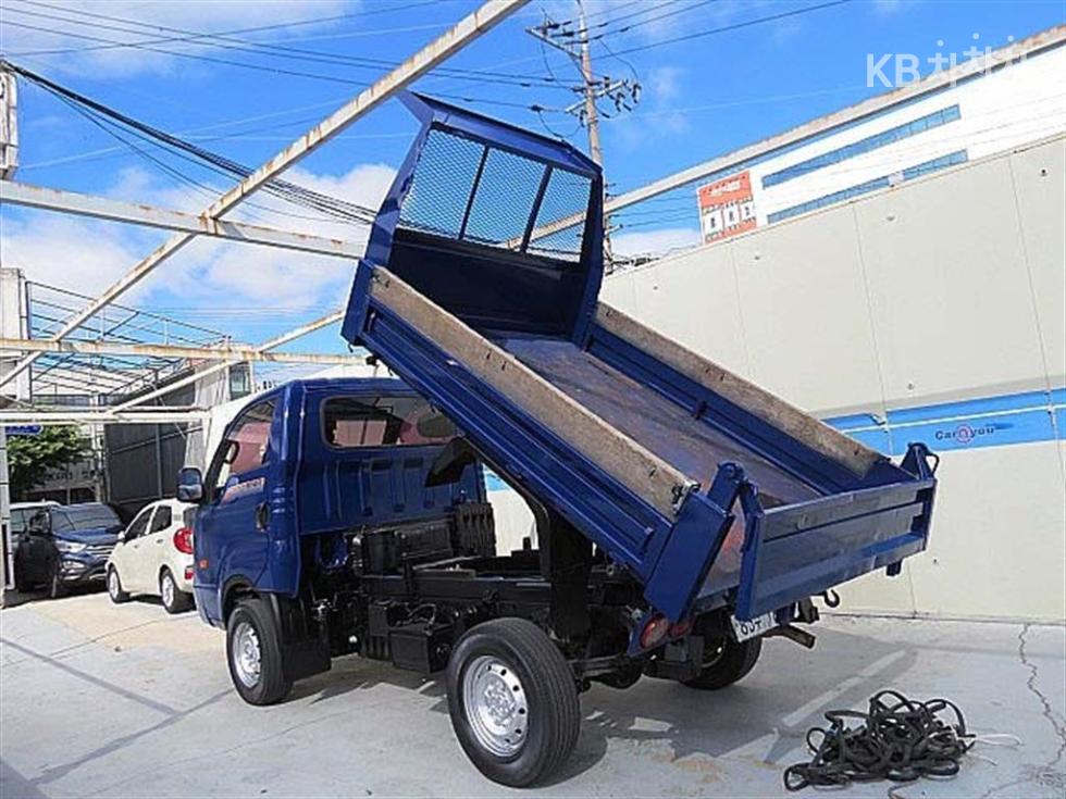 2013 - kia bongo iii