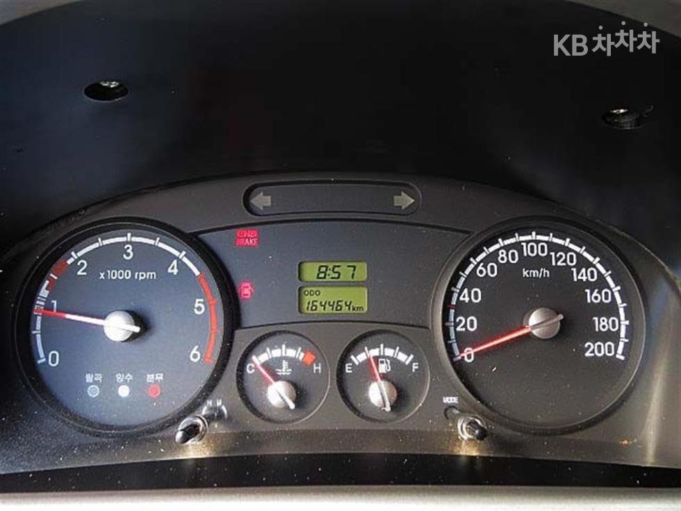 2013 - kia bongo iii