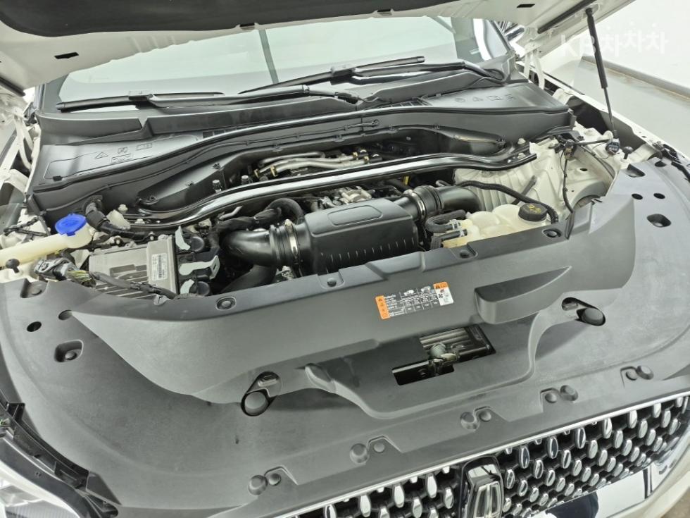 2023 Lincoln 2(U611) photo
