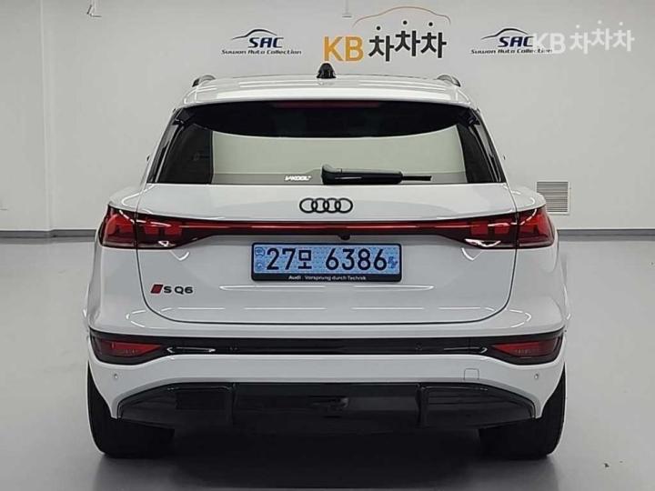 Audi Sq6 2025 photo 3