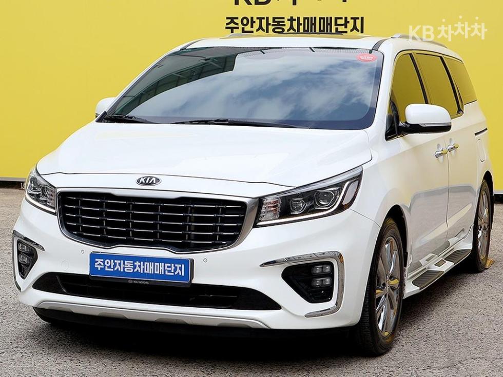 2019 - kia carnival