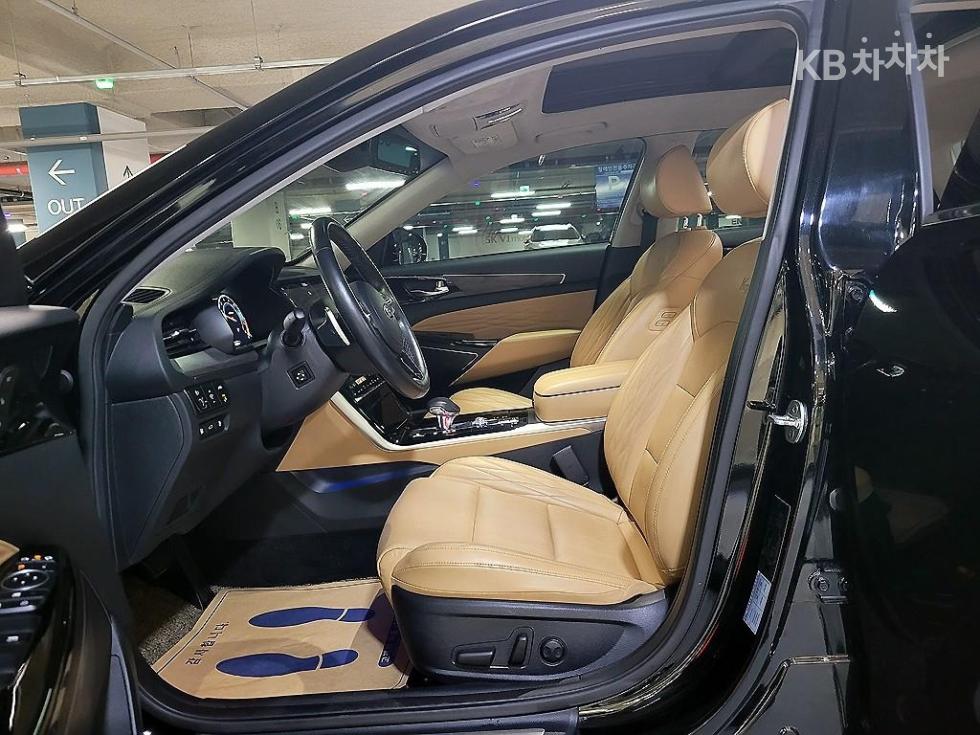 2020 - kia k7