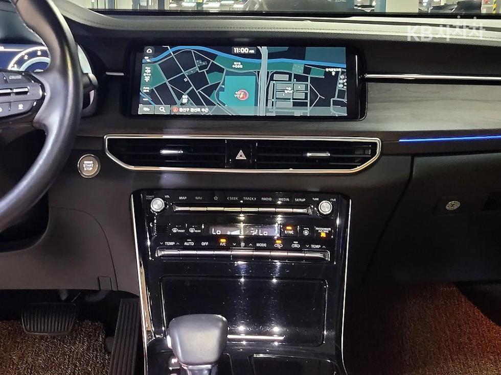 2020 - kia k7