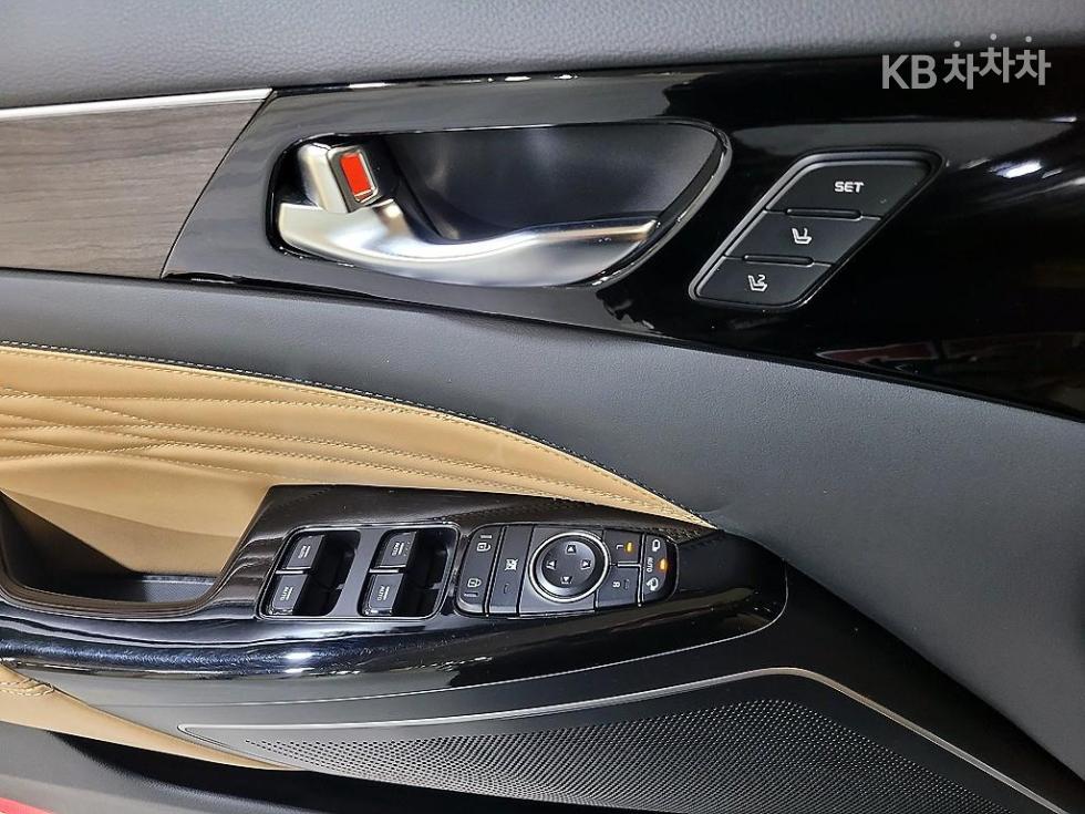 2020 - kia k7