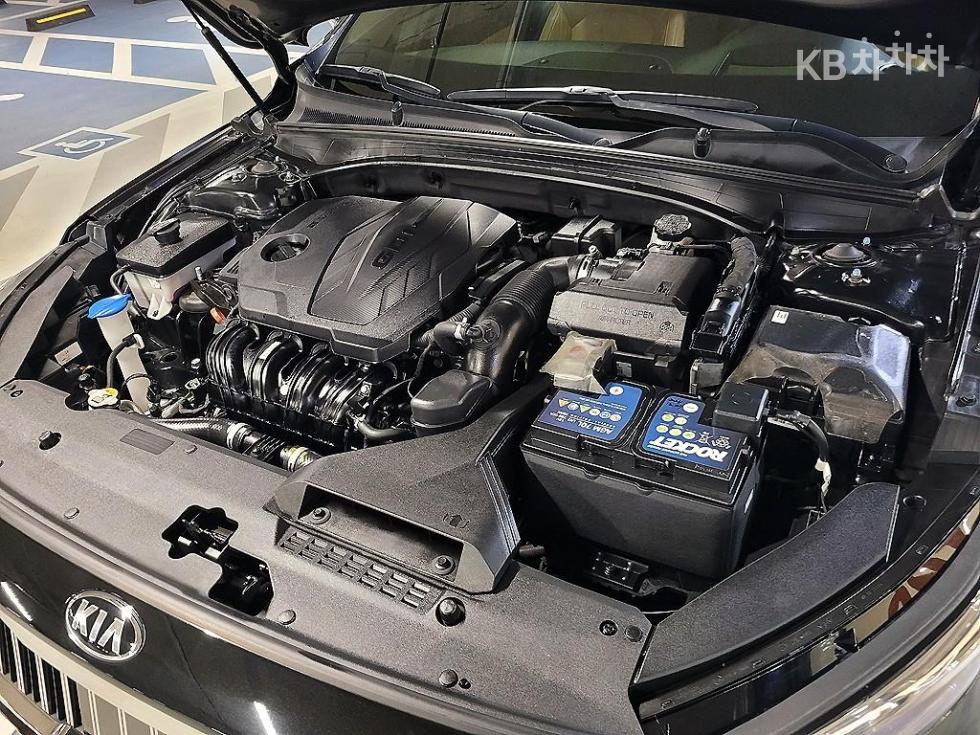 2020 - kia k7