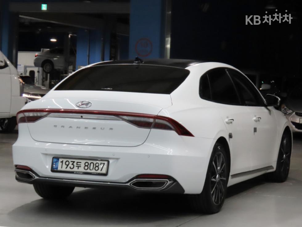 Hyundai Grandeur — miniaturë 4
