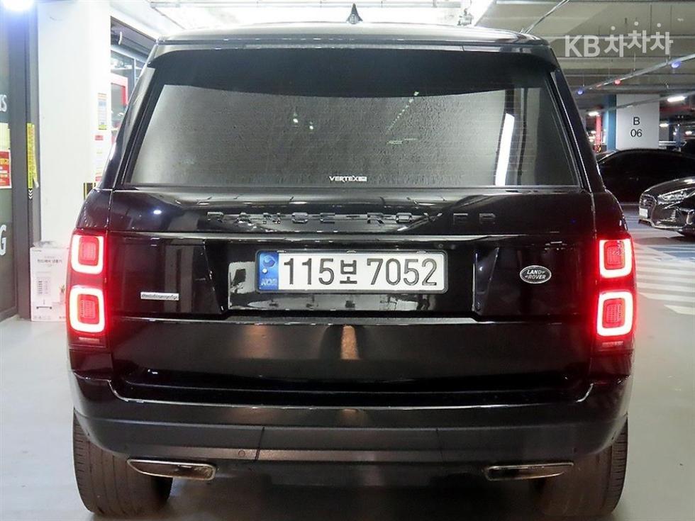 2018 Land Rover Used Car photo