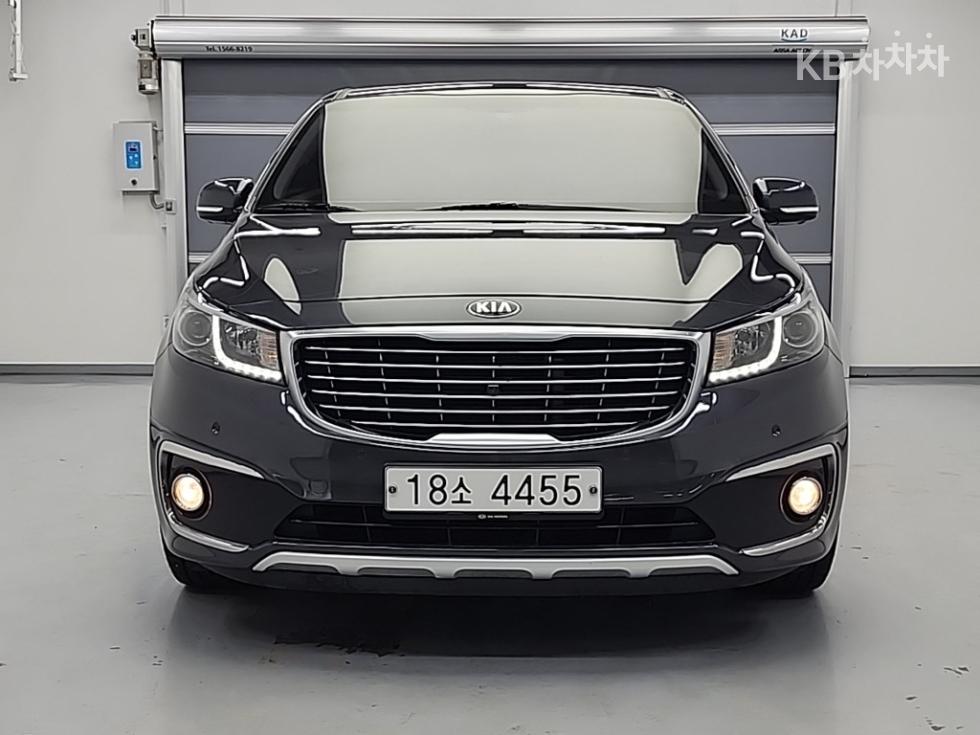 2017 - kia carnival