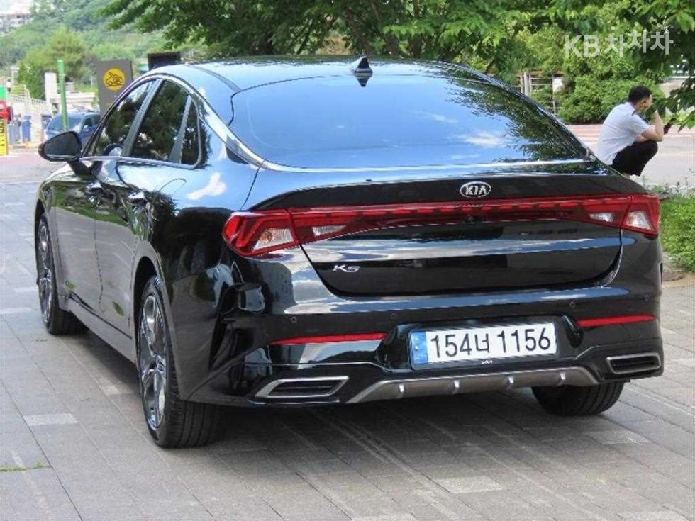 2021 - kia k5