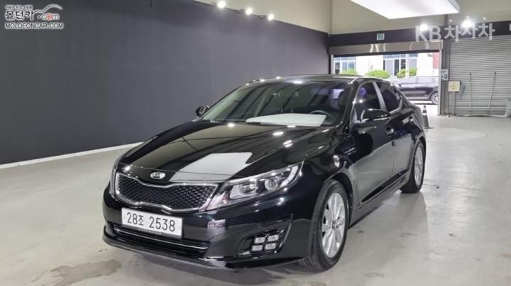 Kia K5 장애인전용 2.0 LPI — foto 1