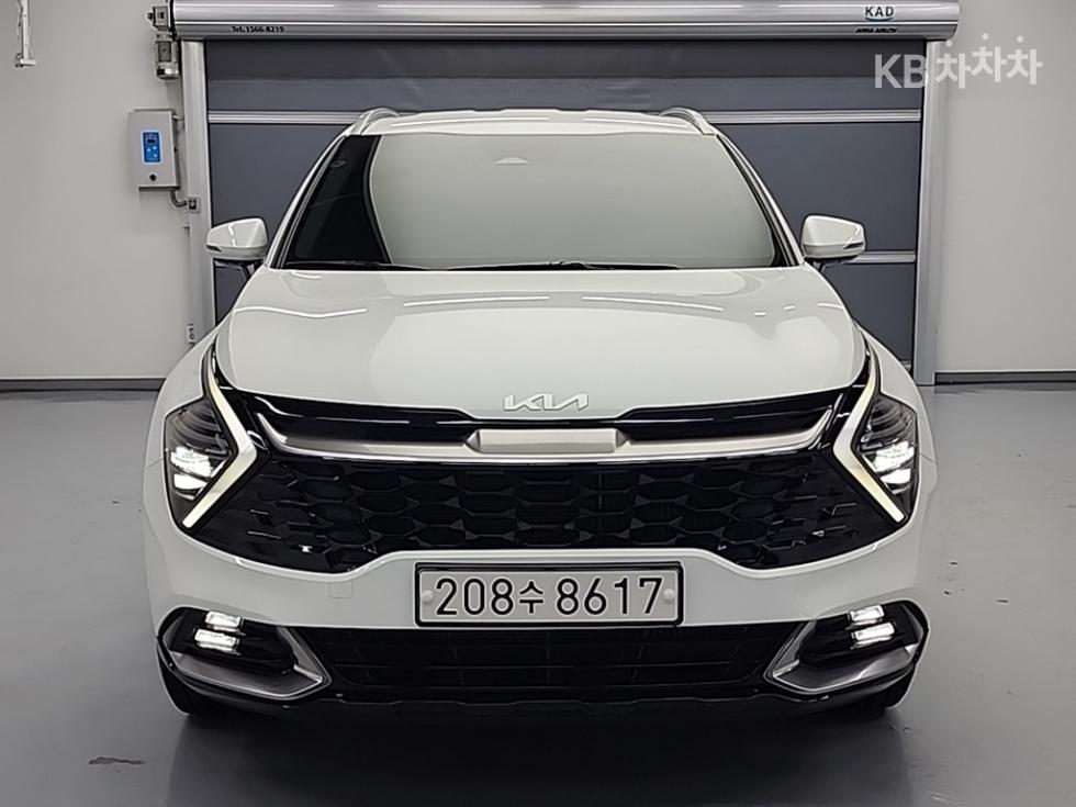 2023 - kia sportage