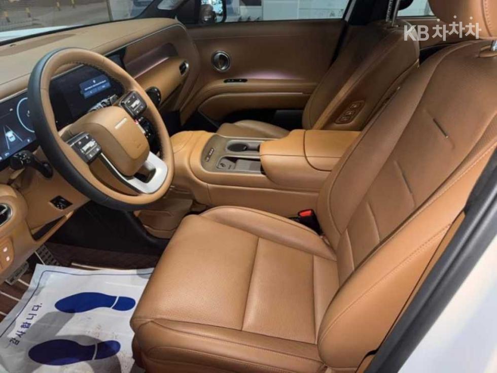 2025 Hyundai Used Car photo