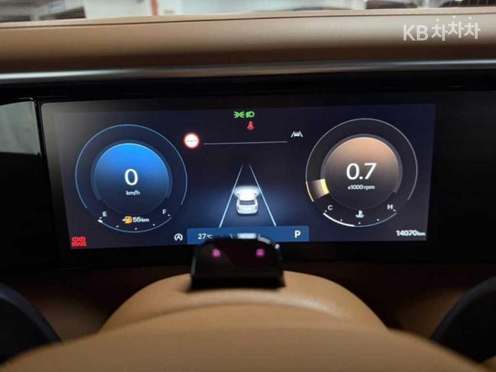 2025 Hyundai Used Car photo