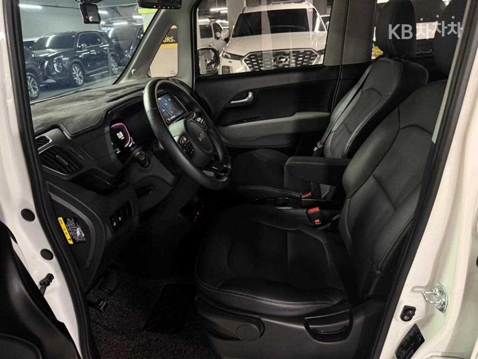 2023 - kia ray