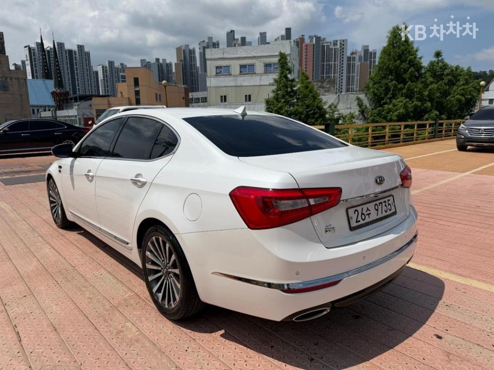 2014 - kia k7