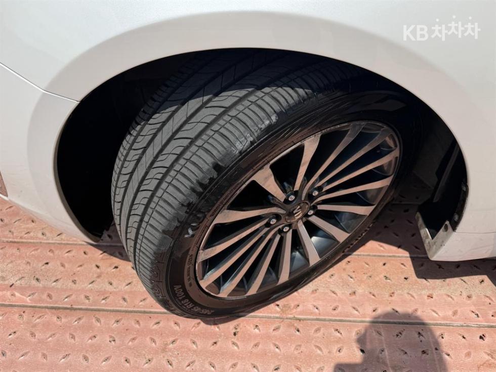 2014 - kia k7